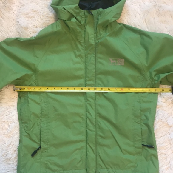 The Black Dog lime green rain jacket - Picture 7 of 9